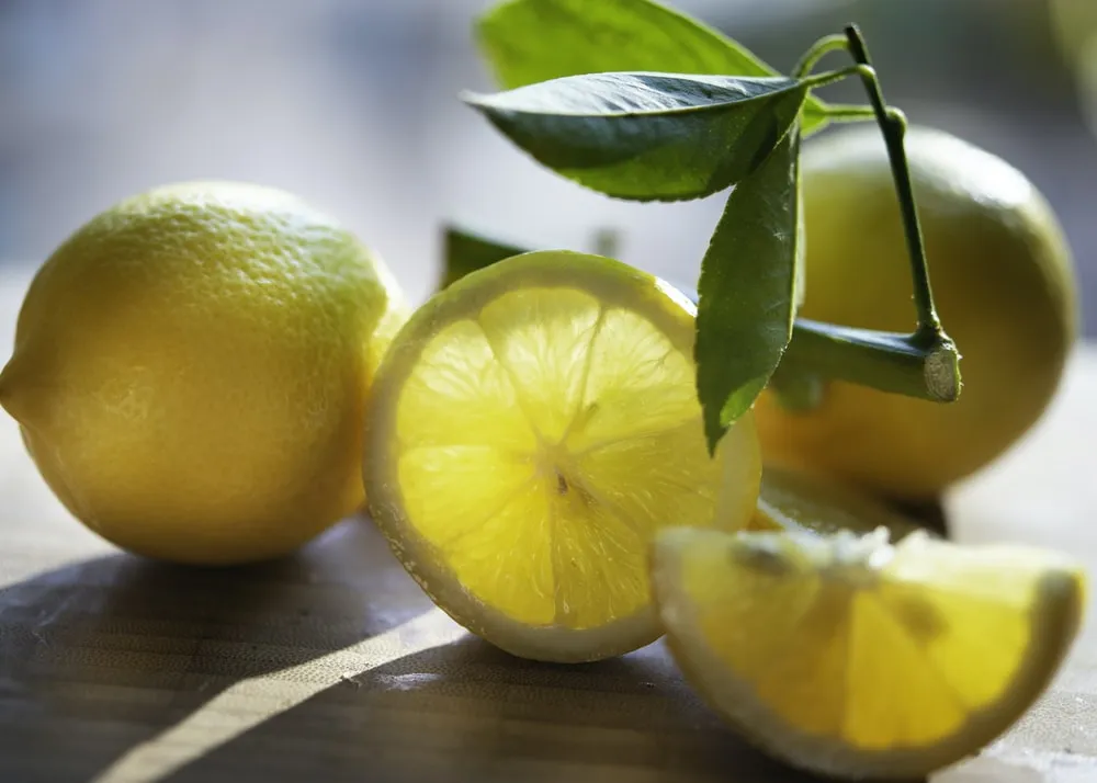 6 prokazatelných zdravotních přínosů citronů