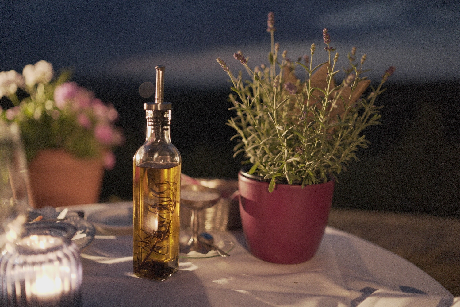 Jak můžete použít olivový olej pro čistší domácnost.