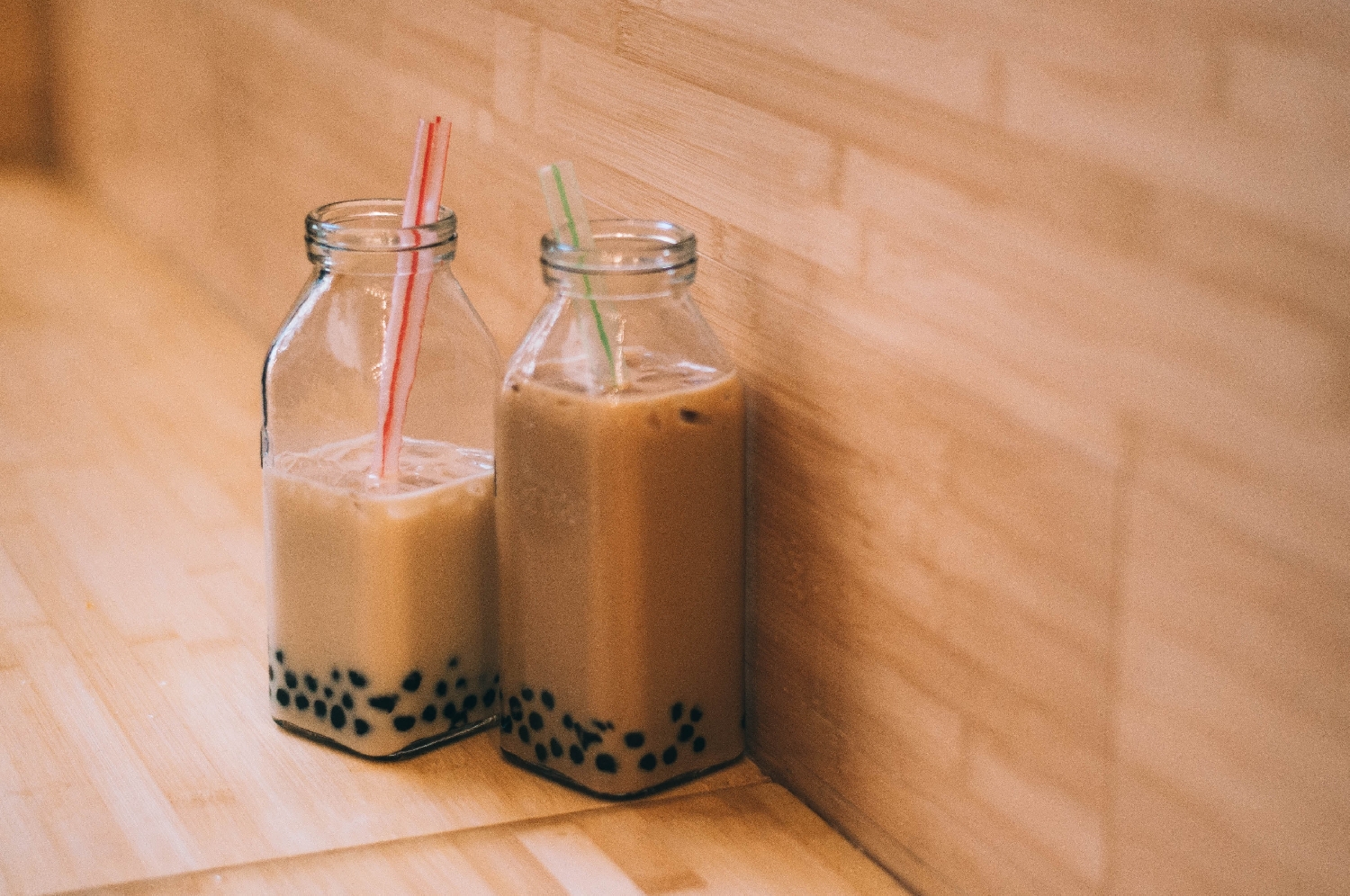 Skutečný rozdíl mezi Boba a Bubble tea. Pijeme to samé jako před lety?