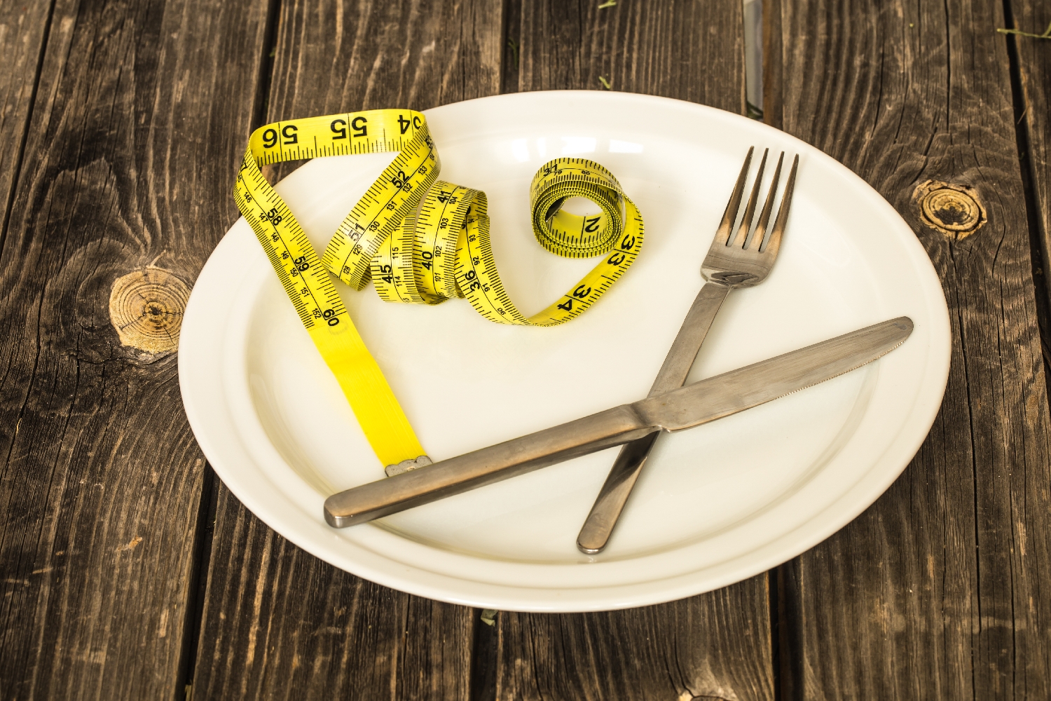 Jak pomoc někomu s poruchou přijmu potravy?